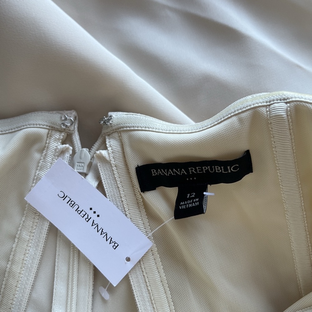 Banana Republic White Strapless Dress - Picture 4 of 8